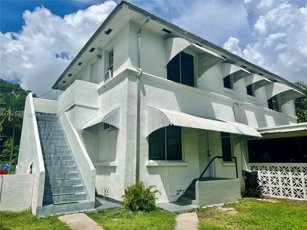Apartment for rent at 1260 NE 115th St #2, Miami, FL 33161