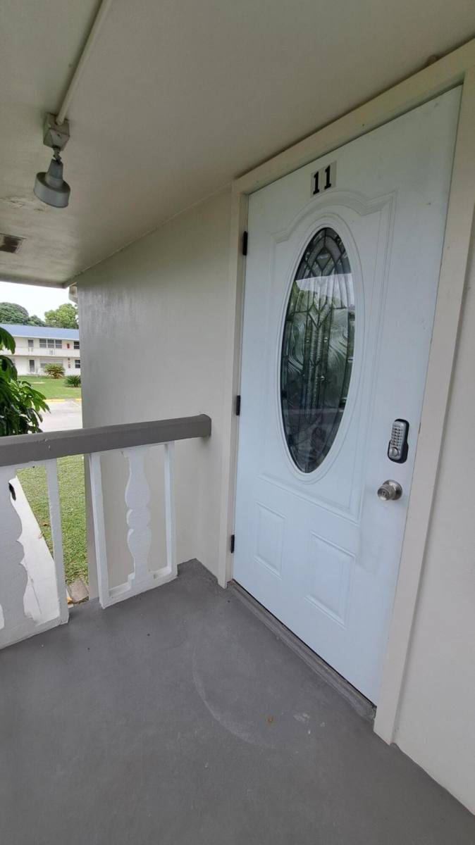 Apartment for rent at 11 Kingswood E #11, West Palm Beach, FL 33417