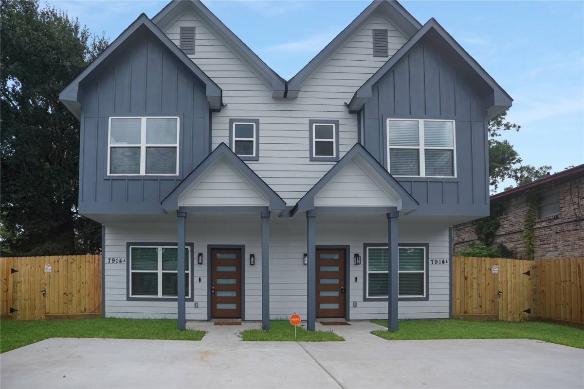 Apartment for rent at 7914 Laura Koppe Rd #7914B, Houston, TX 77028