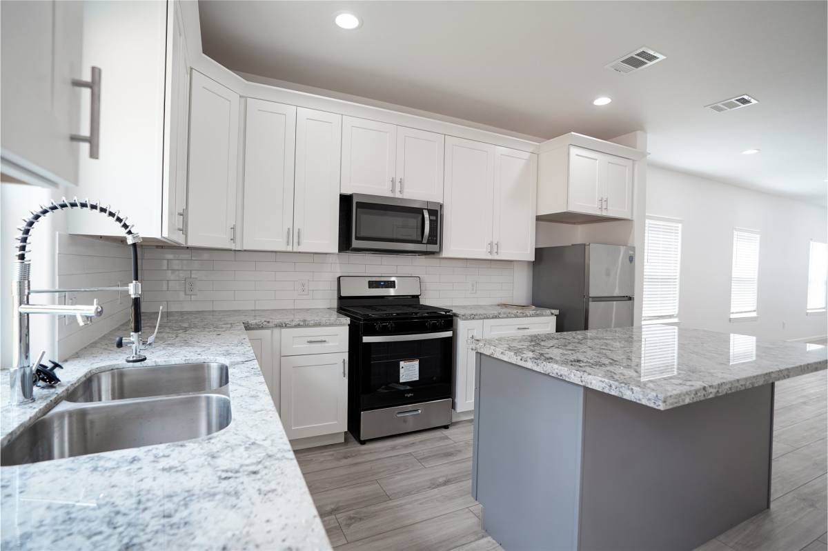 Apartment for rent at 7914 Laura Koppe Rd #7914B, Houston, TX 77028