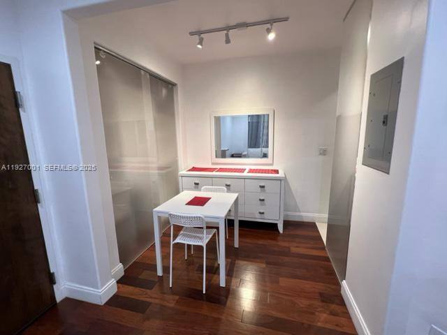 Apartment for rent at 526 15th St #526-2, Miami Beach, FL 33139