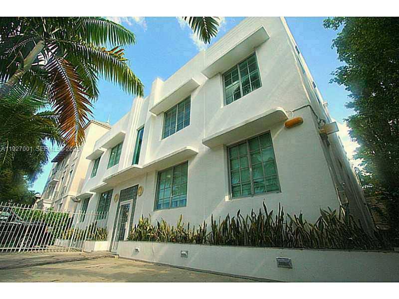 Apartment for rent at 526 15th St #526-2, Miami Beach, FL 33139