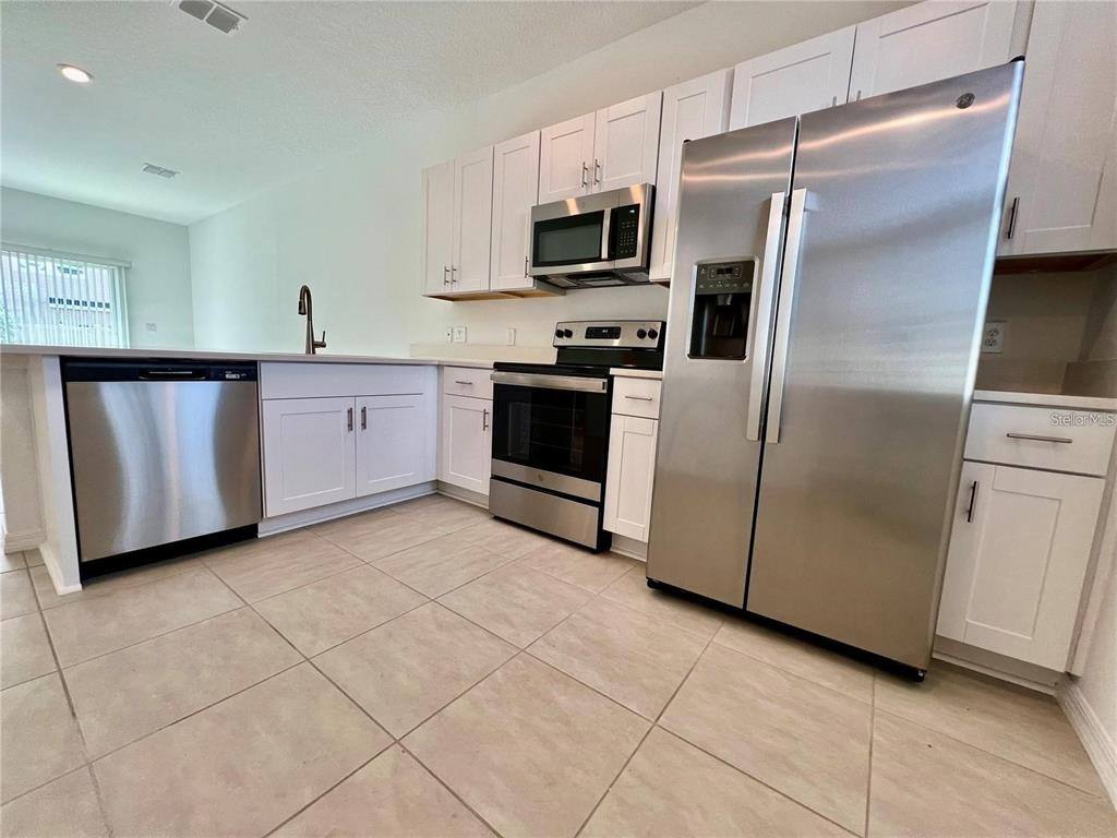 Townhouse for rent at 2008 Viewfinder St, Kissimmee, FL 34758