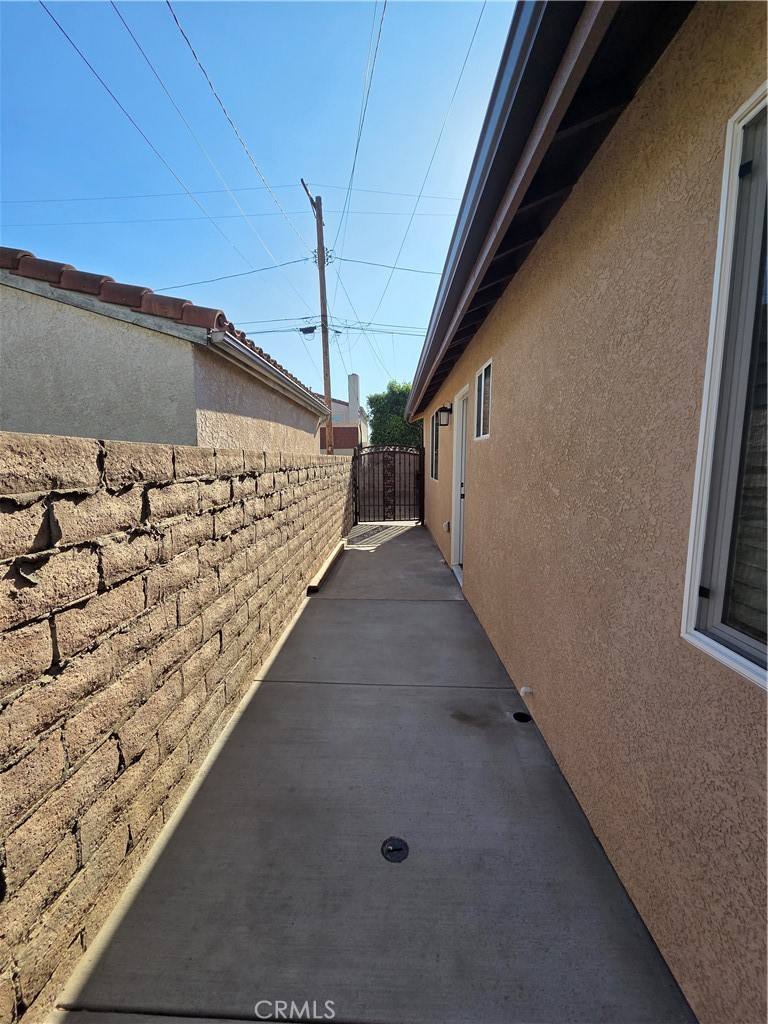 Apartment for rent at 16328 Parthenia St, North Hills, CA 91343