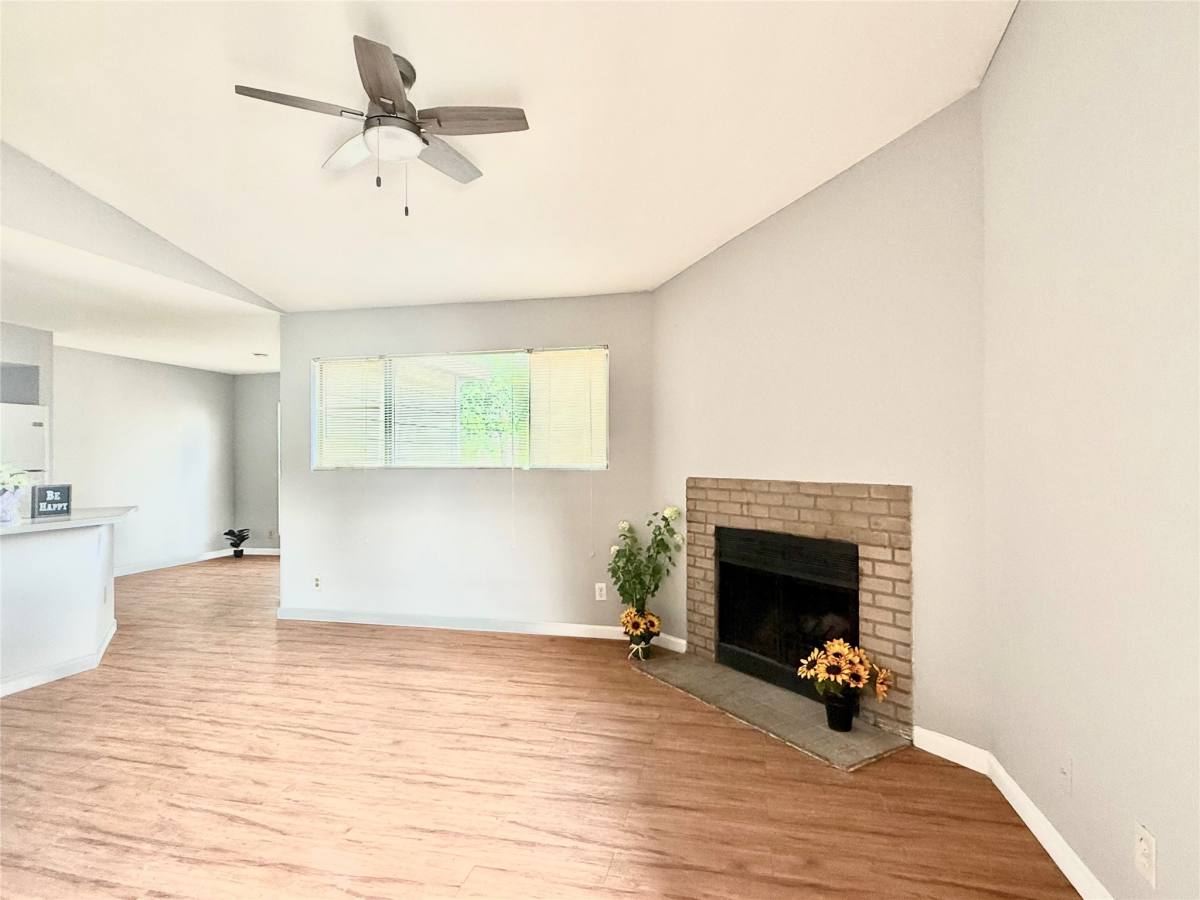 Apartment for rent at 7200 W T C Jester Blvd #3902, Houston, TX 77088
