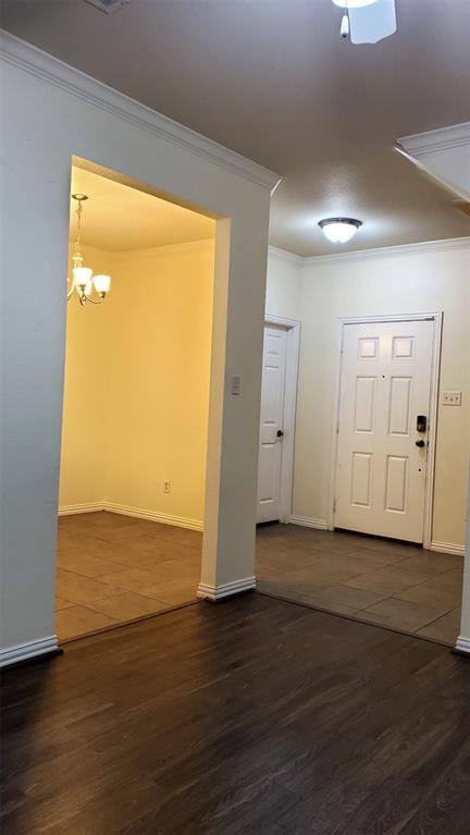 Townhouse for rent at 3015 Tudor Lane, Irving, TX 75060