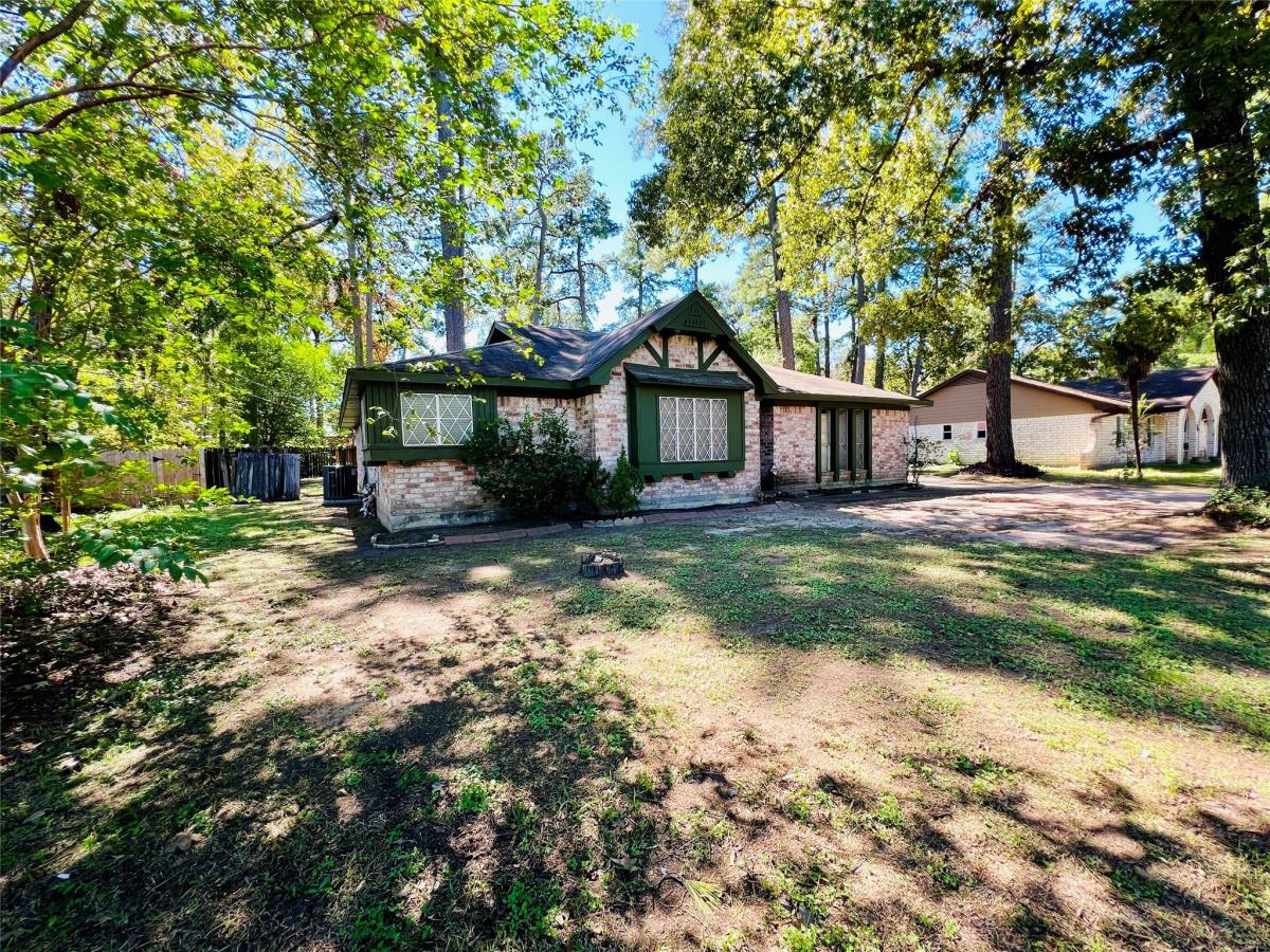 Apartment for rent at 422 Gamewood Dr #422, Spring, TX 77386