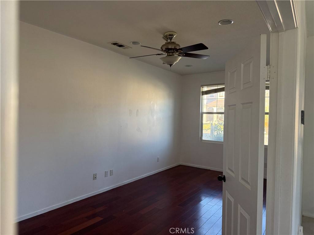 Apartment for rent at 1147 Glenwood Court, San Bernardino, CA 92407