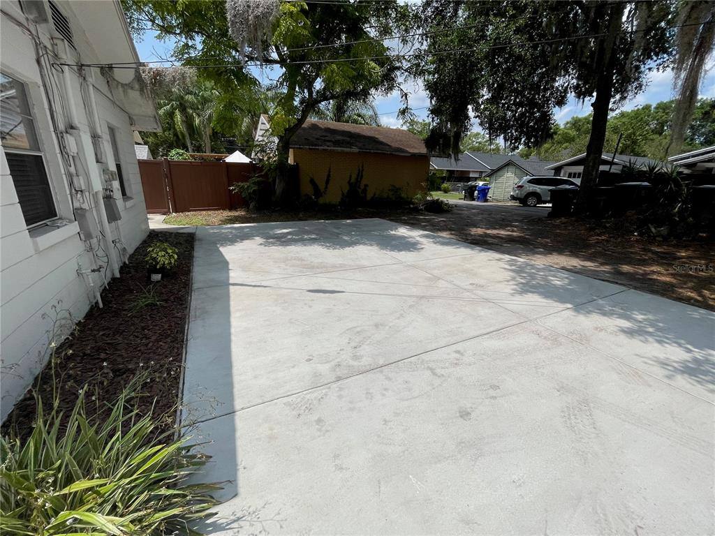 Apartment for rent at 812 Lexington St #812, Lakeland, FL 33801