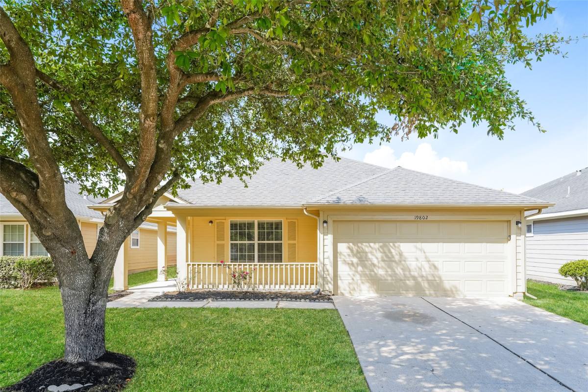Apartment for rent at 19802 Plantation Grove Trail, Katy, TX 77449