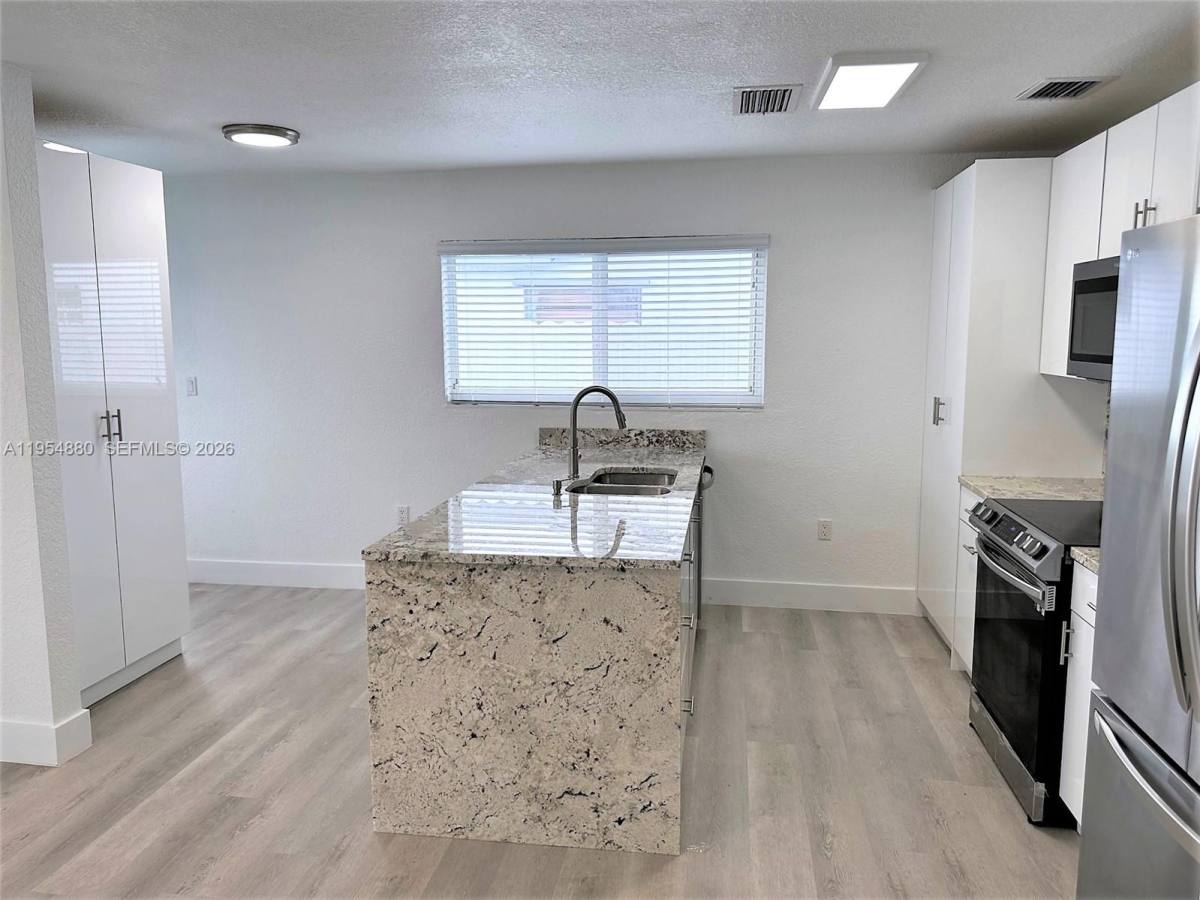 Apartment for rent at 11230 SW 5th St #1, Miami, FL 33174