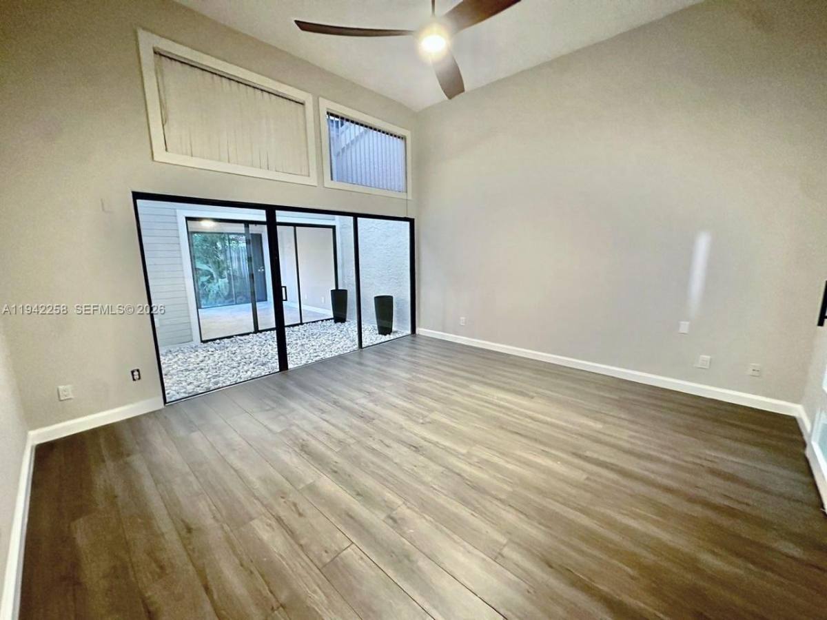 Townhouse for rent at 2753 Parkview Dr S, Hallandale, FL 33009