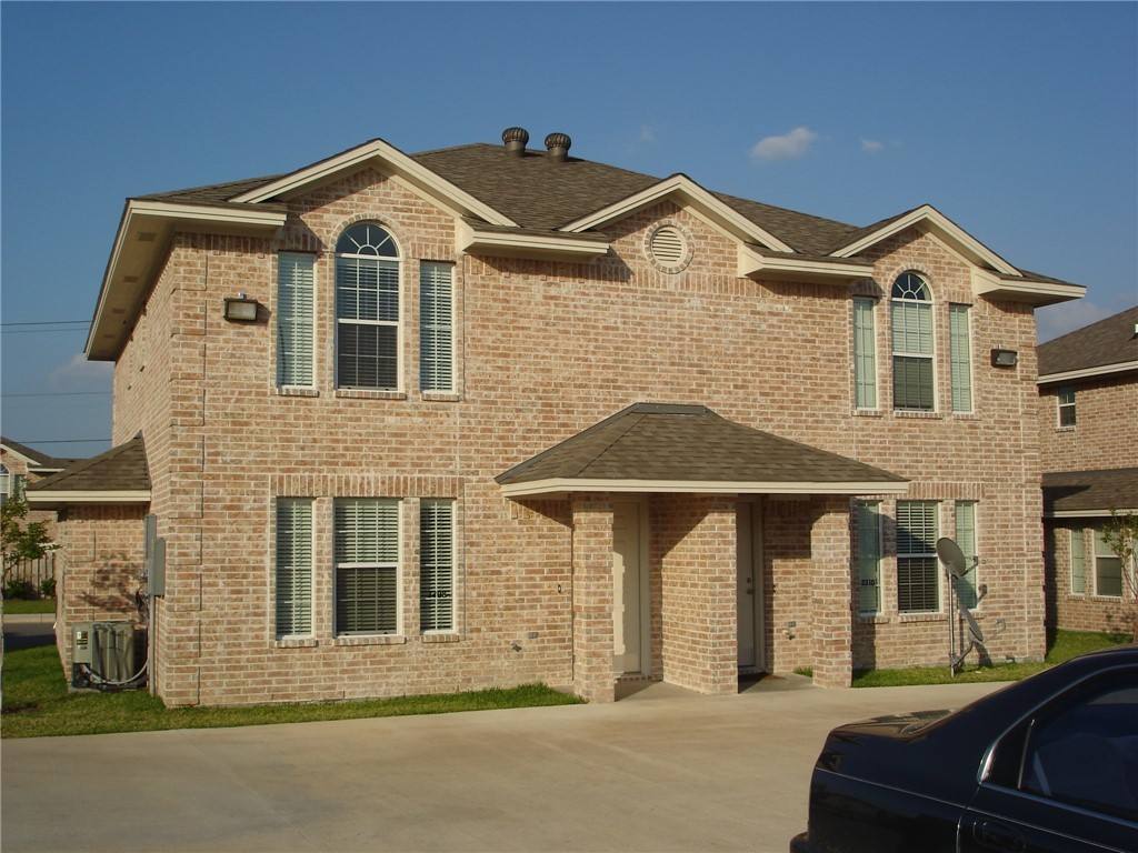 Apartment for rent at 2314 Cornell Dr, College Station, TX 77840