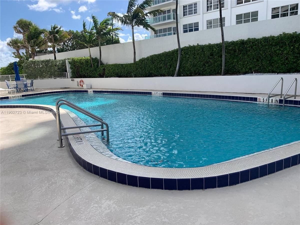 Apartment for rent at 3600 Galt Ocean Dr #36009C, Fort Lauderdale, FL 33308