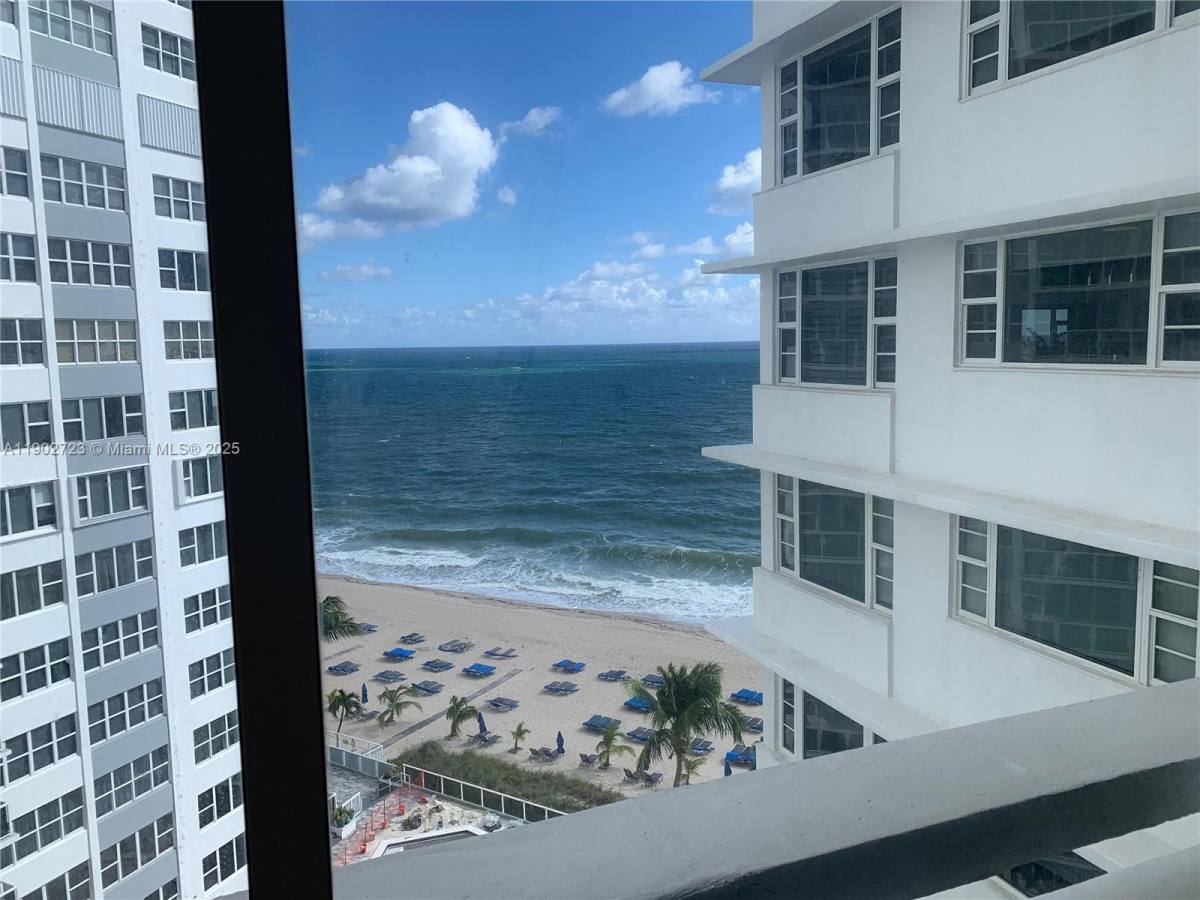 Apartment for rent at 3600 Galt Ocean Dr #36009C, Fort Lauderdale, FL 33308
