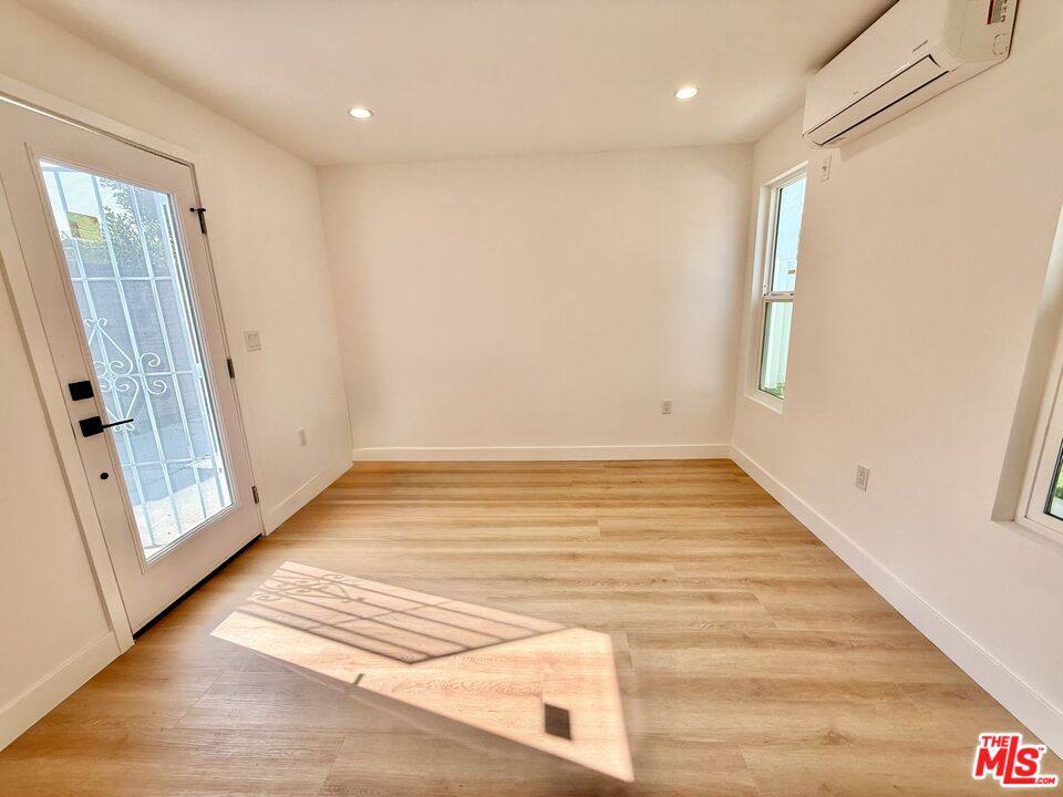 Apartment for rent at 3900 2nd Ave #2312, Los Angeles, CA 90008