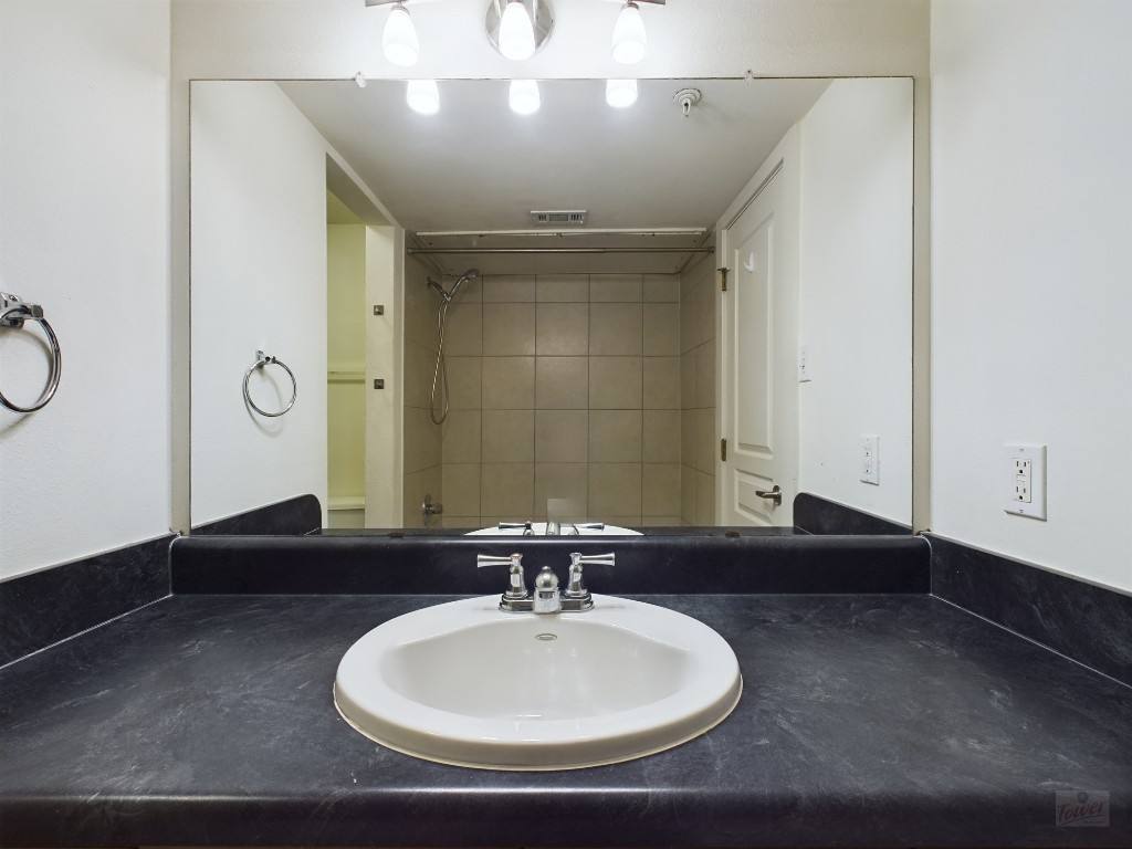 Townhouse for rent at 711 W 32nd St #143, Austin, TX 78705