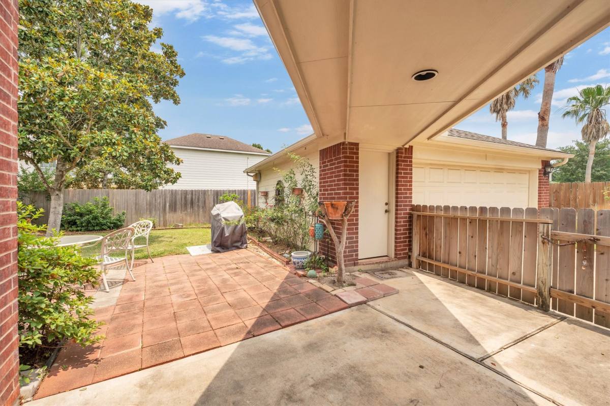 Apartment for rent at 2711 Sica Hollow Lane, Katy, TX 77494