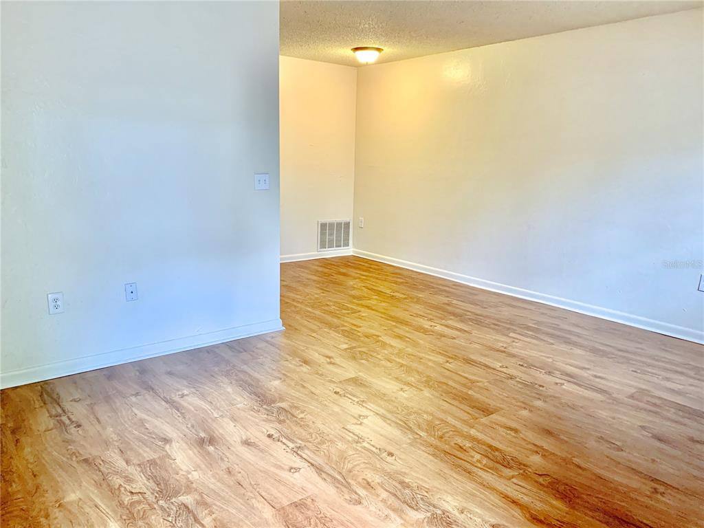 Apartment for rent at 1213 NW 39th Ave #1213B1, Gainesville, FL 32609