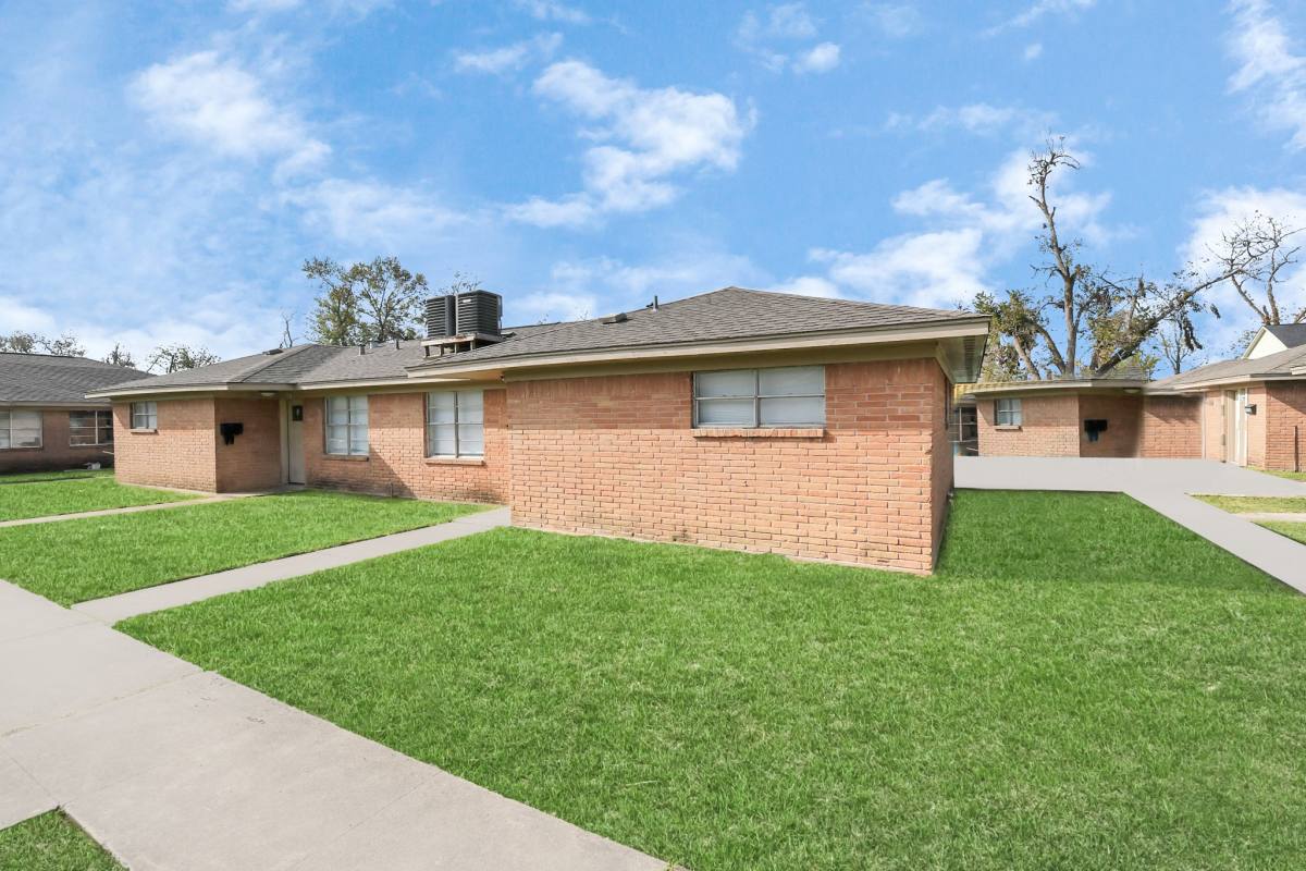 Apartment for rent at 5435 Pardee St #20, Houston, TX 77026