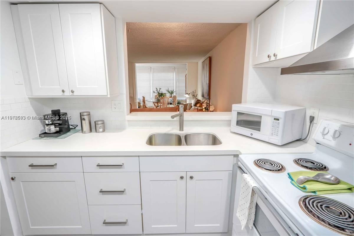 Condo for rent at 9150 Lime Bay Blvd #212, Fort Lauderdale, FL 33321