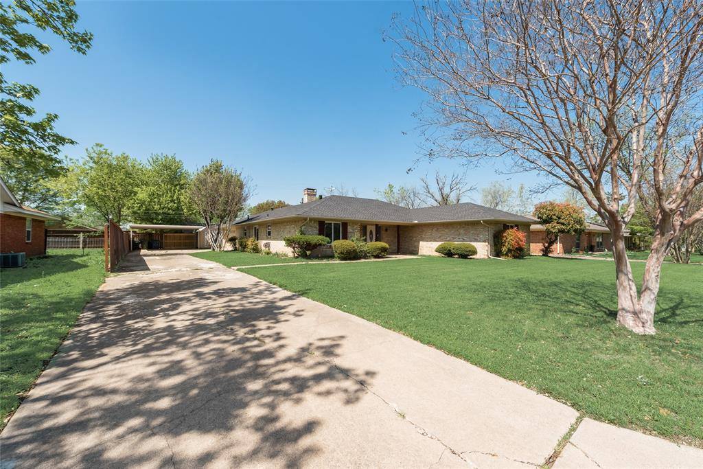 Apartment for rent at 219 Hillcrest Dr #219, Sanger, TX 76266
