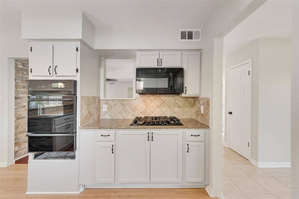 Apartment for rent at 219 Hillcrest Dr #219, Sanger, TX 76266