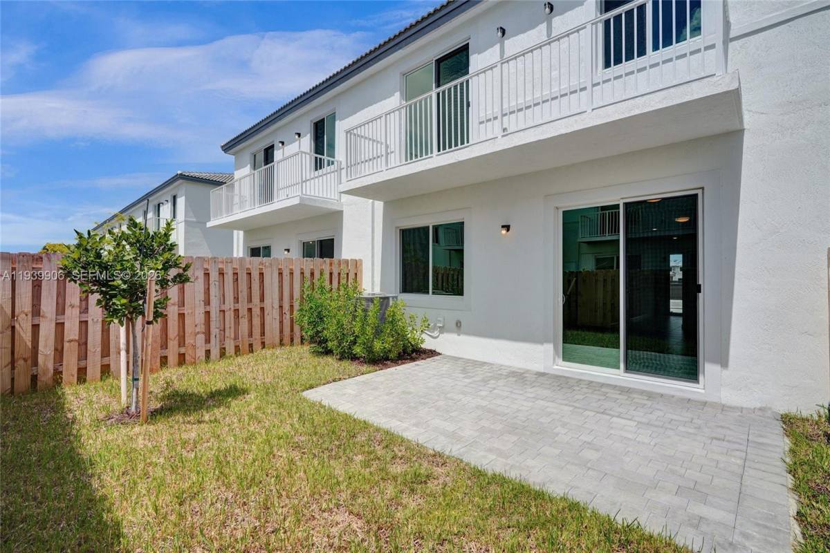 Apartment for rent at 732 SE 13th Court #732, Homestead, FL 33034
