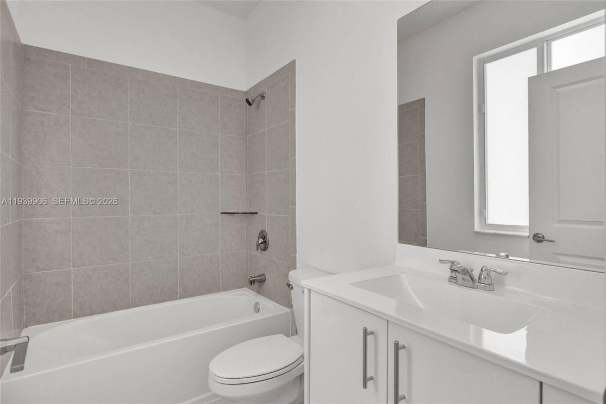 Apartment for rent at 732 SE 13th Court #732, Homestead, FL 33034