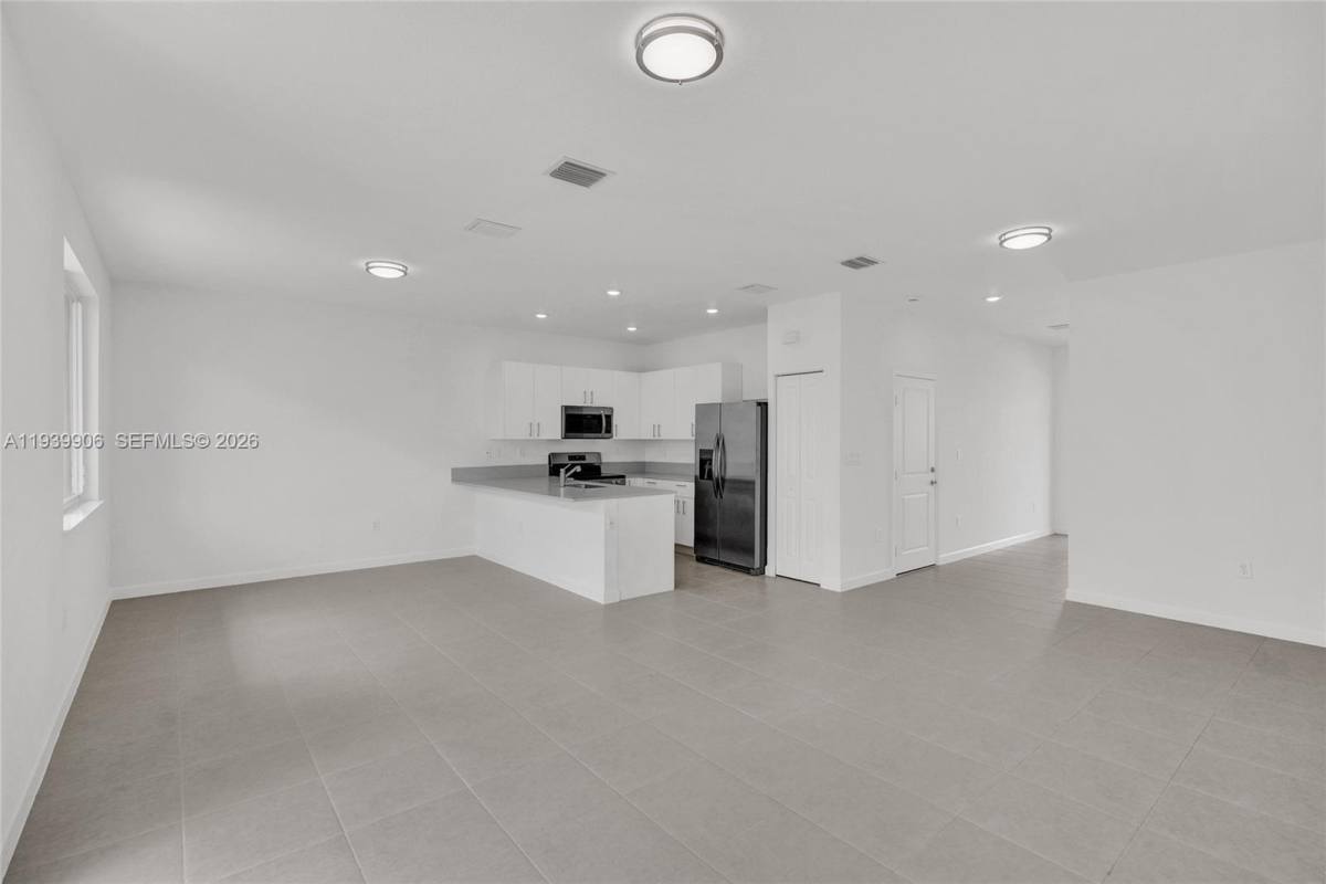 Apartment for rent at 732 SE 13th Court #732, Homestead, FL 33034