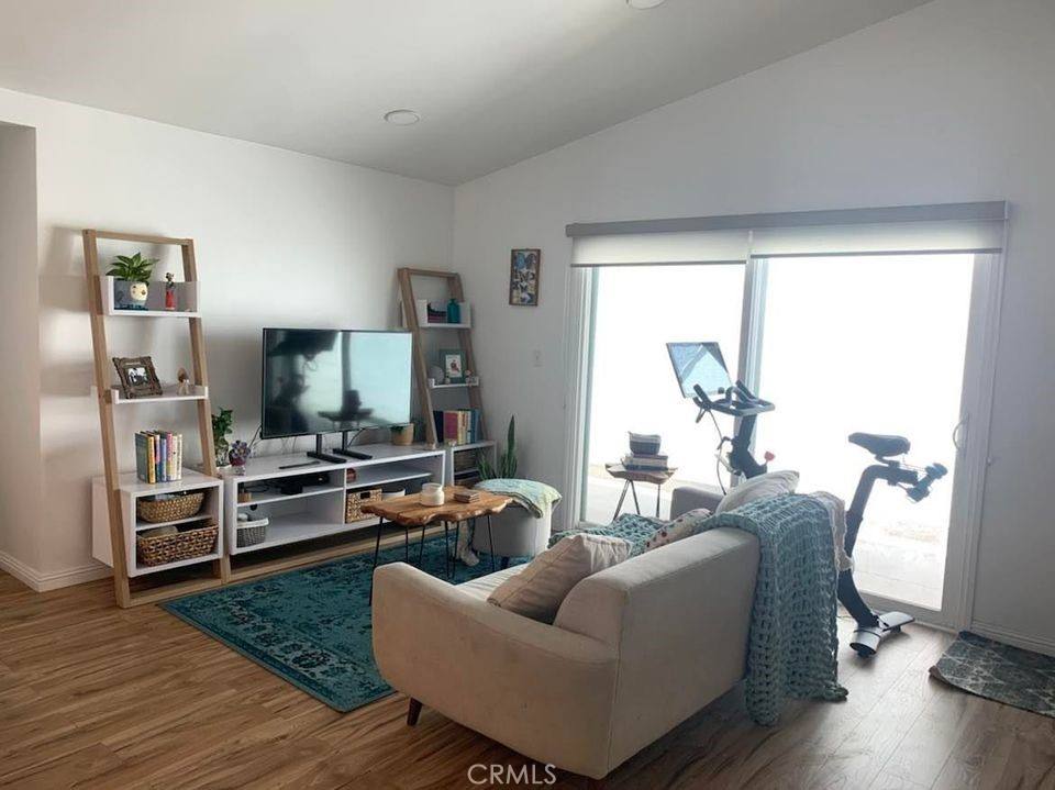 Apartment for rent at 2615 Van Buren Place, Los Angeles, CA 90007