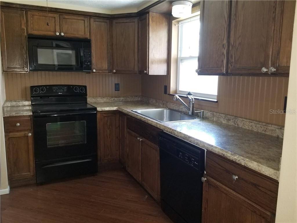 Apartment for rent at 2531 Almond Dr, Holiday, FL 34691