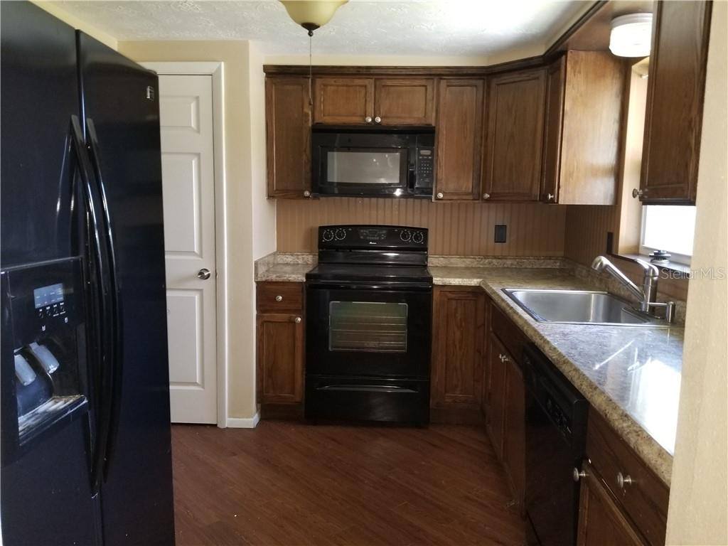 Apartment for rent at 2531 Almond Dr, Holiday, FL 34691