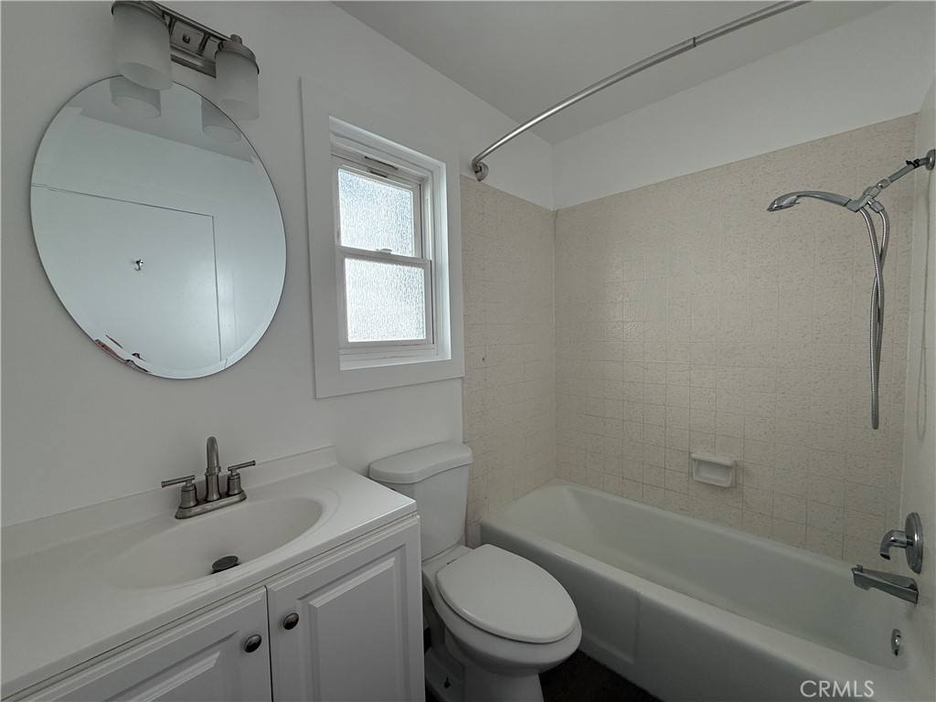 Apartment for rent at 307 Anade Ave #307, Newport Beach, CA 92661