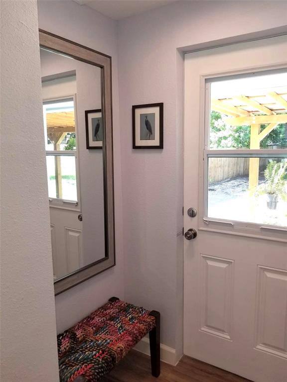 Apartment for rent at 1868 Wharf Rd, Sarasota, FL 34231