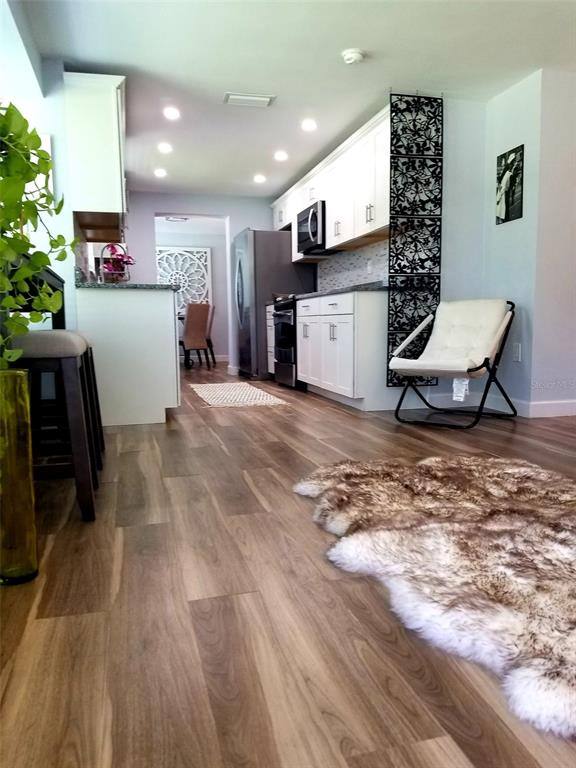 Apartment for rent at 1868 Wharf Rd, Sarasota, FL 34231