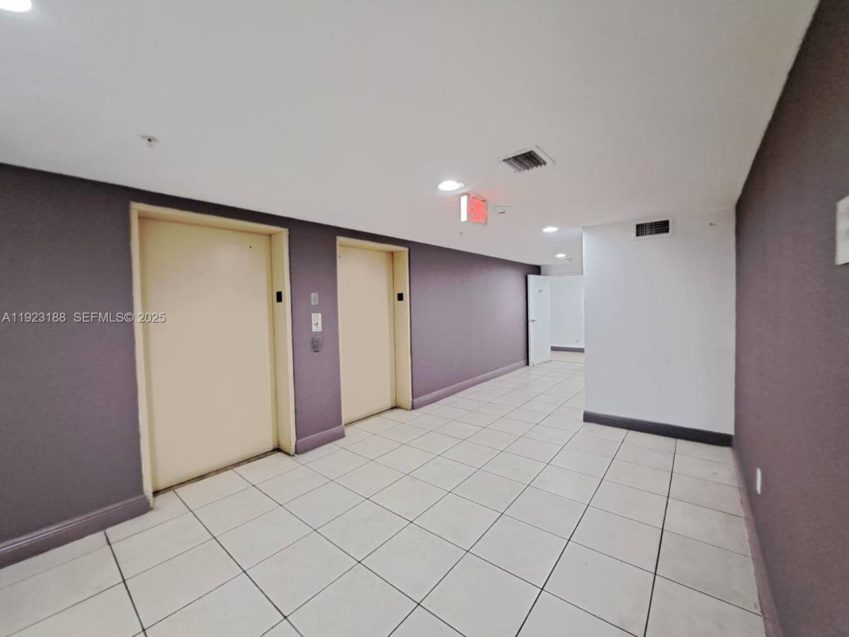 Apartment for rent at 120 SW 8th Ave #802, Miami, FL 33130