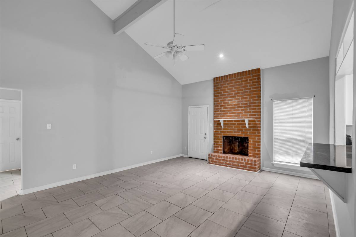 Apartment for rent at 4407 Hickory Grove Dr, Houston, TX 77084