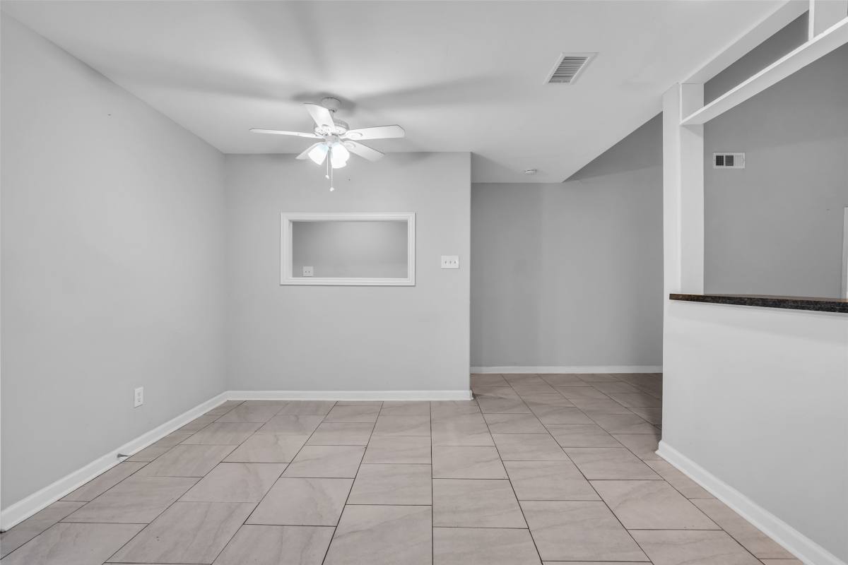 Apartment for rent at 4407 Hickory Grove Dr, Houston, TX 77084
