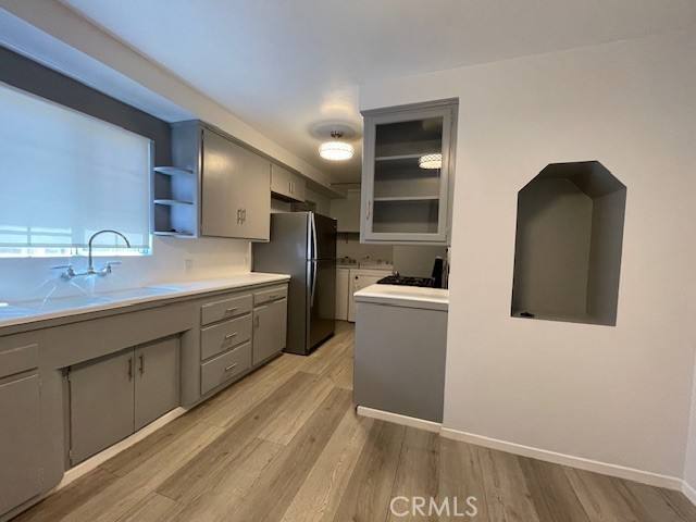 Apartment for rent at 2542 N Brighton St, Burbank, CA 91504