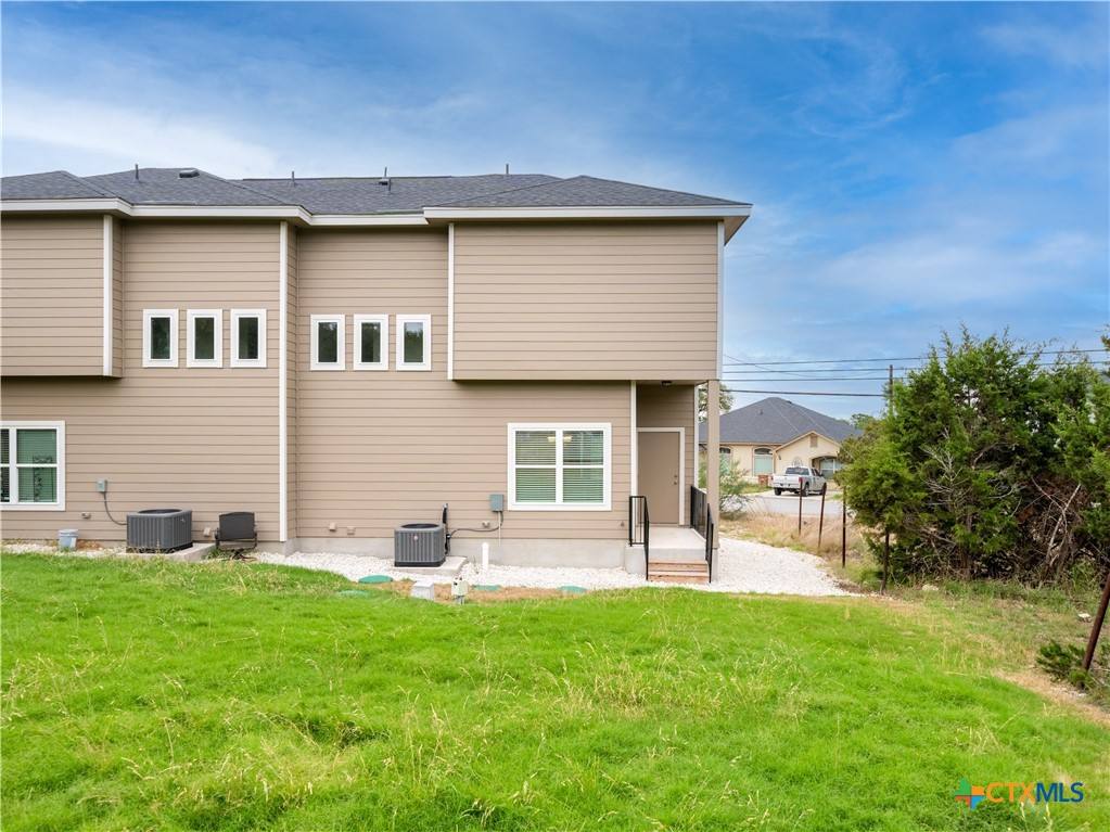Townhouse for rent at 109 High Dr #109, Spring Branch, TX 78070