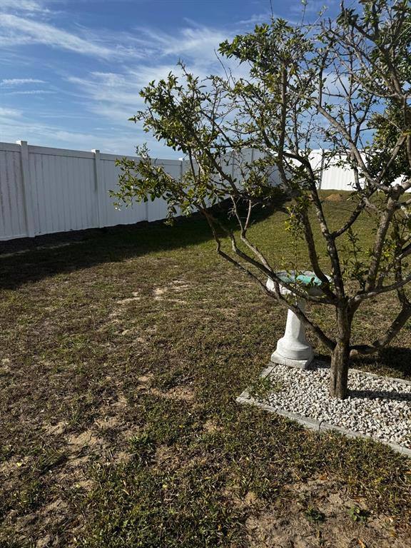 Apartment for rent at 3837 Spring Creek Rd, Dundee, FL 33838