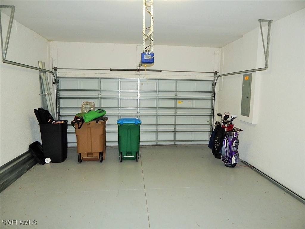 Apartment for rent at 2505 Keystone Lake Dr, Cape Coral, FL 33909