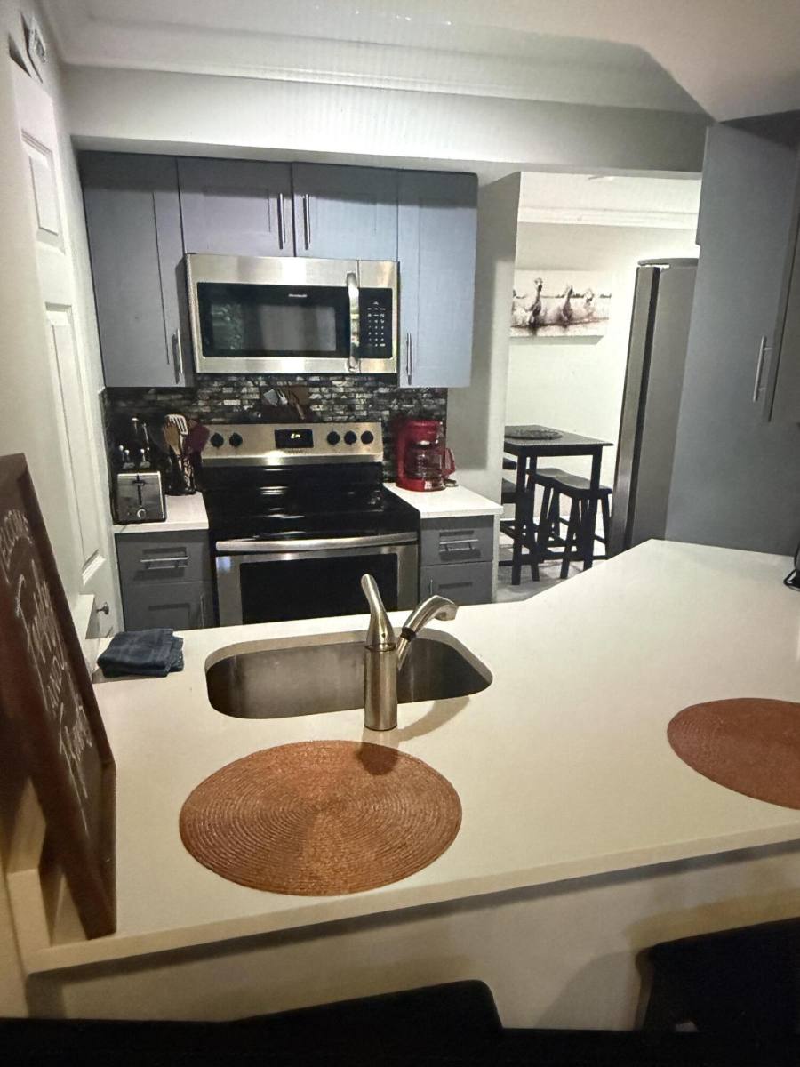 Townhouse for rent at 12725 Shoreline Dr #127256C, Wellington, FL 33414