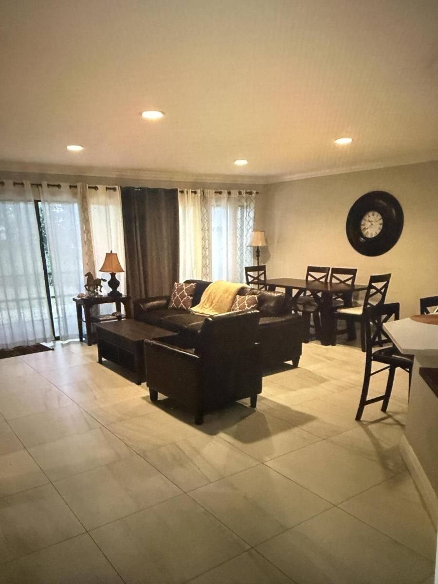 Townhouse for rent at 12725 Shoreline Dr #127256C, Wellington, FL 33414