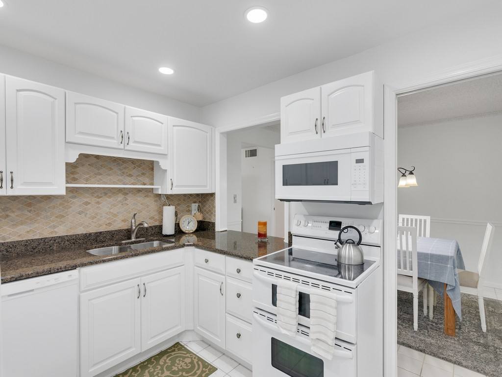 Condo for rent at 4601 Jimmy Buffett Mem Highway 4601-403, Vero Beach, FL 32963