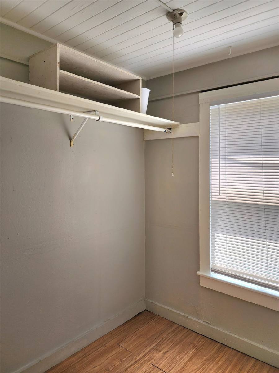 Apartment for rent at 6306 Stillman St, Houston, TX 77007