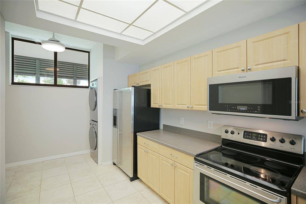 Apartment for rent at 988 Blvd of The Arts #115, Sarasota, FL 34236