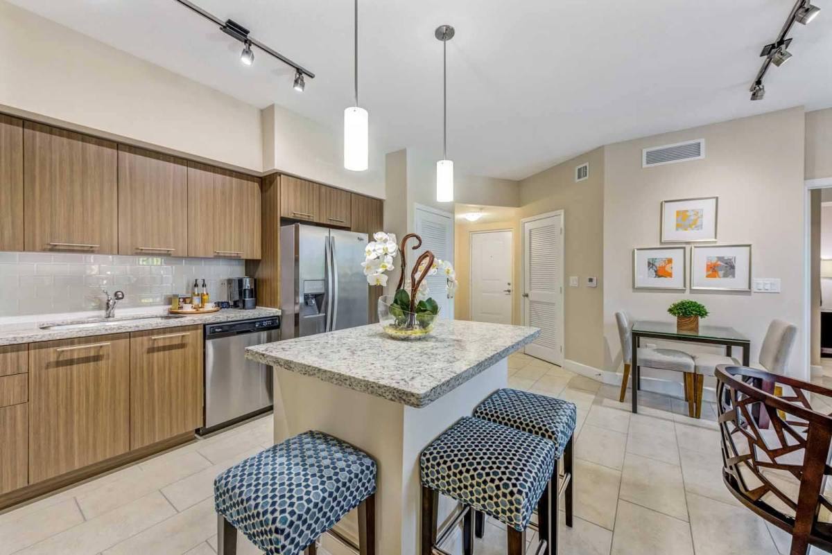 Apartment for rent at 16812 SW 137th Ave #833, Miami, FL 33177