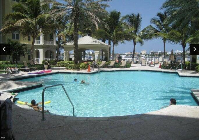 Condo for rent at 804 E Windward Way #119, Lake Worth, FL 33462